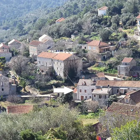 Island Escape - Renovated Old Stone House Lastovo